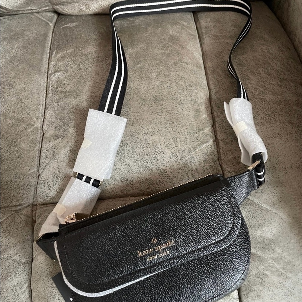 Kate Spade belt bag pebbled leather black new